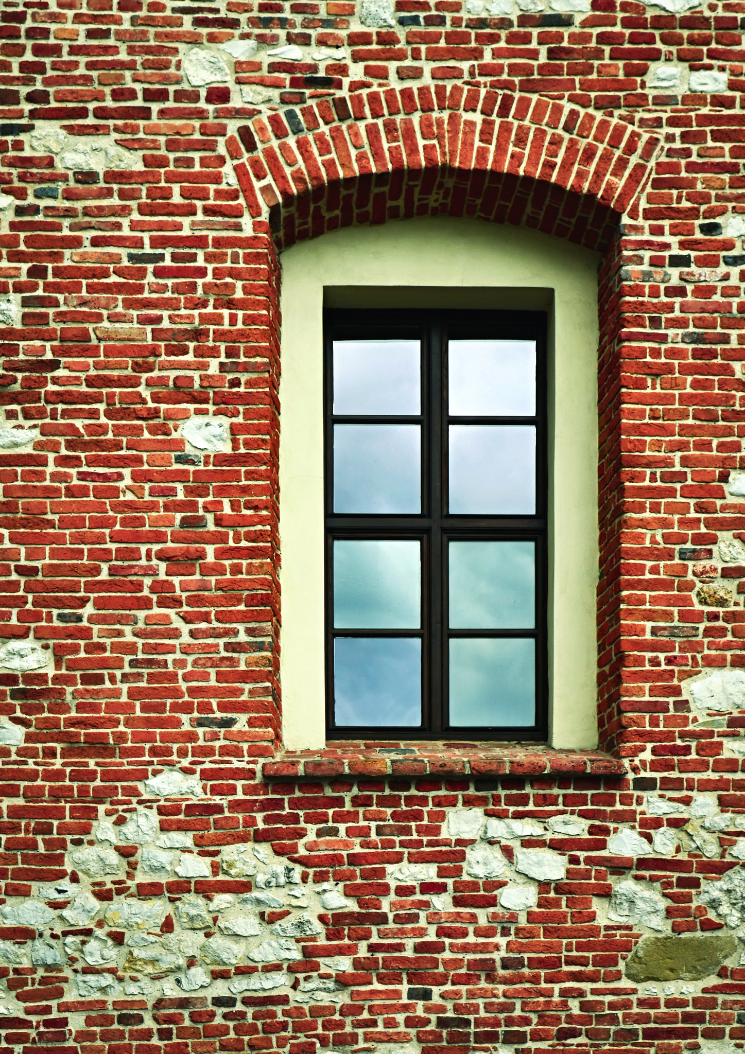 Nikon D5500 sample photo. High window in a brick wall photography
