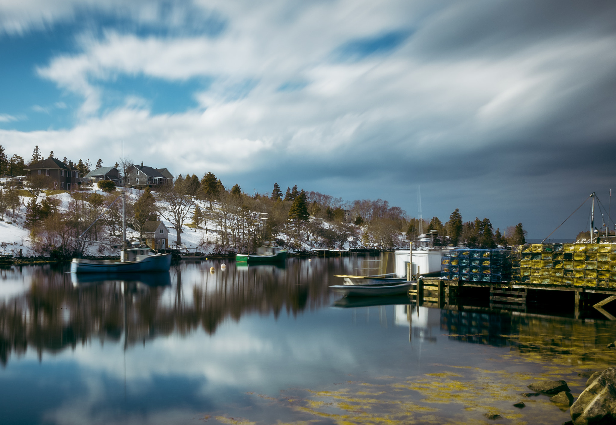 Nikon D5500 + Sigma 10-20mm F3.5 EX DC HSM sample photo. Lunch and views at the finer diner photography