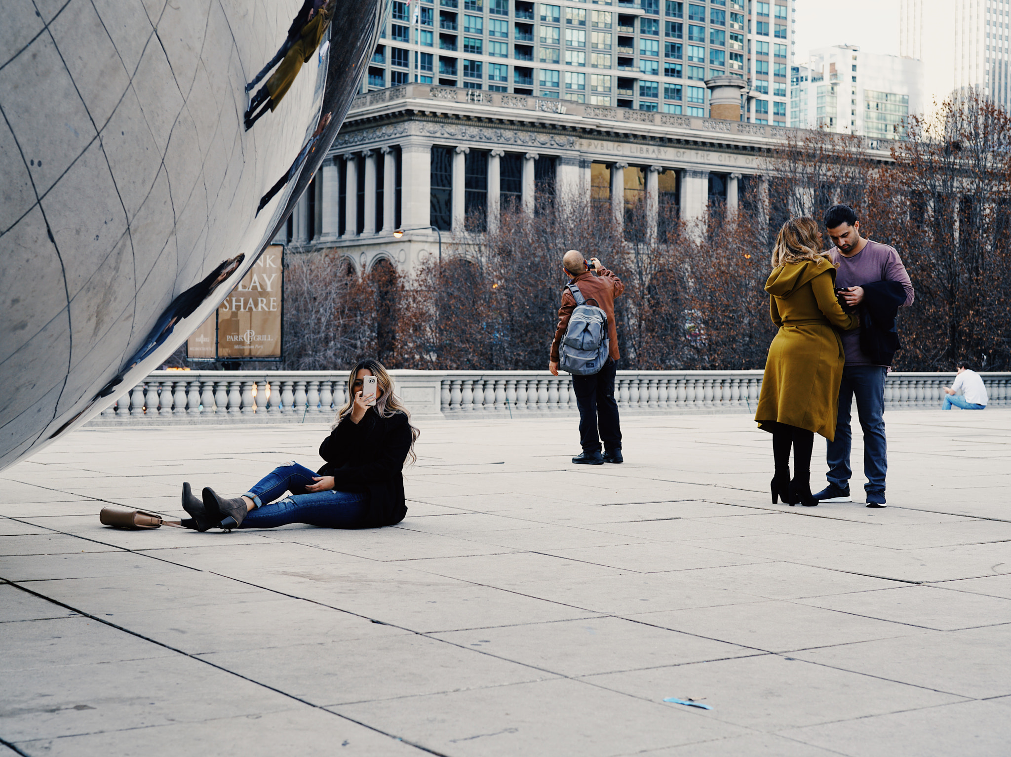 Sony a7R II + Sony Planar T* FE 50mm F1.4 ZA sample photo. A couple and two people photography