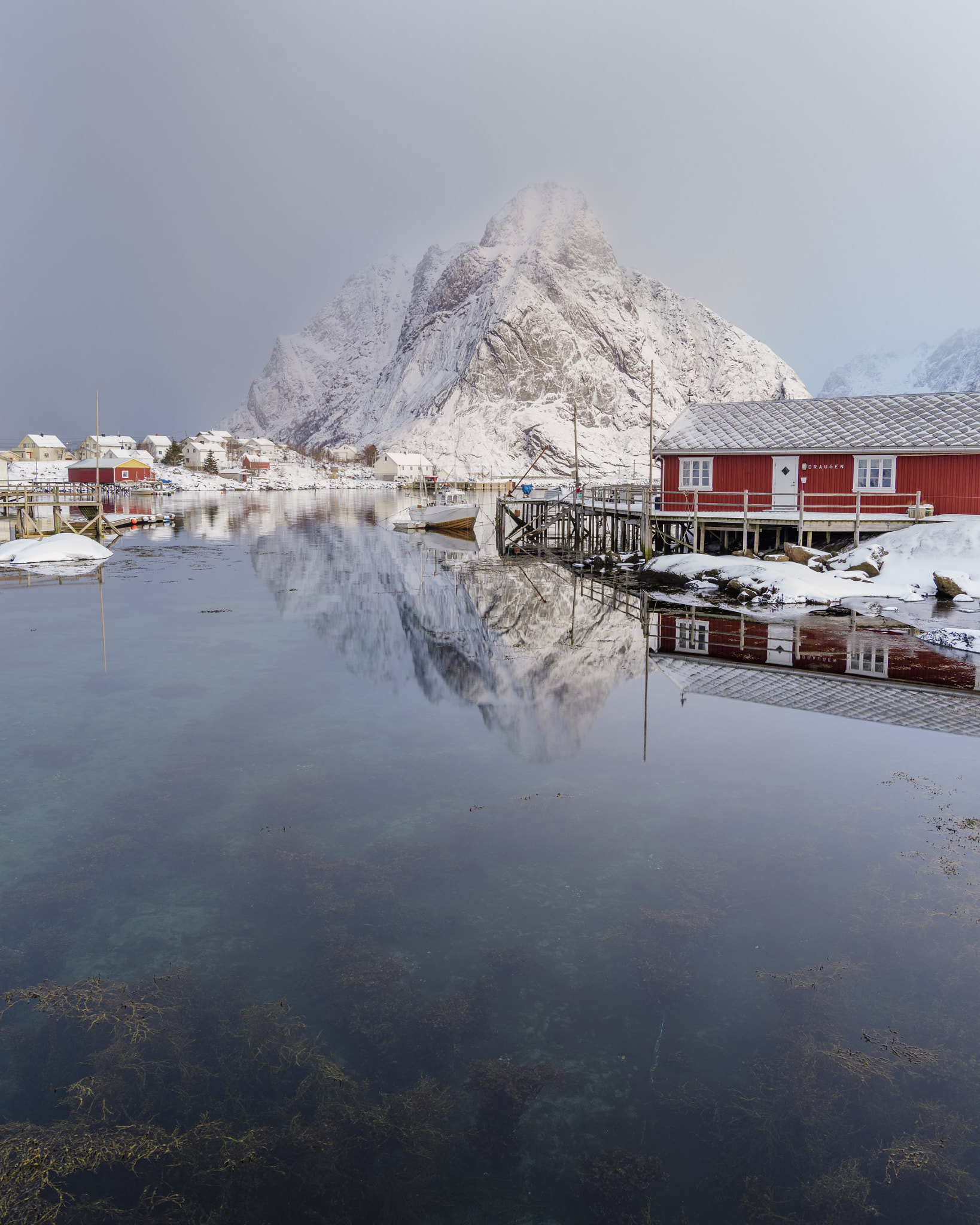Nikon D500 sample photo. Reflection lofoten sunrise photography