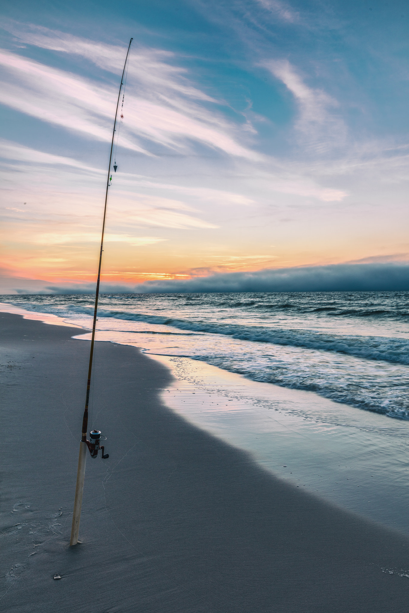 Canon EF 16-35mm F2.8L II USM sample photo. Morning fishing and sunrise photography