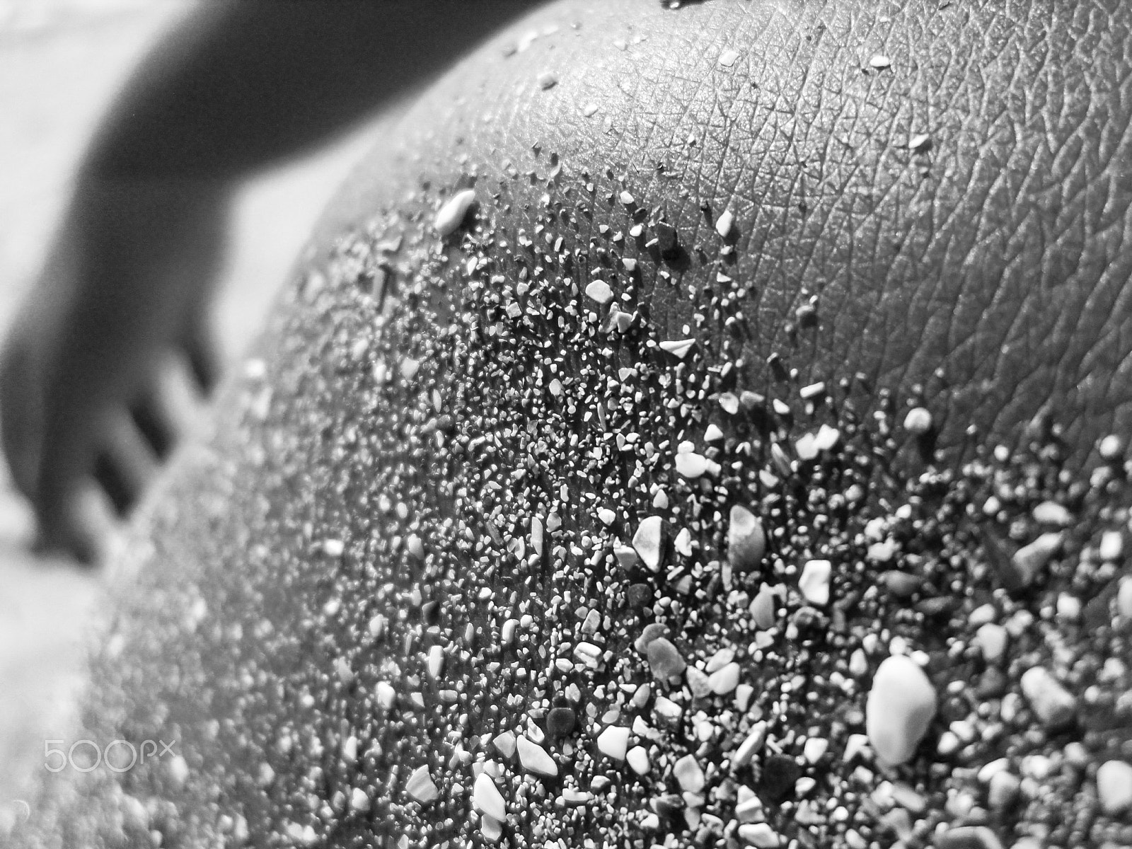 Samsung VLUU L210  / Samsung L210 sample photo. Sand on her skin photography