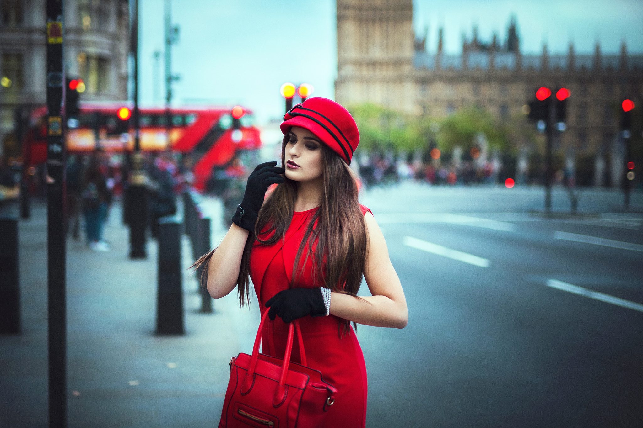 Canon EF 35-80mm f/4-5.6 sample photo. The realm of red and gloom photography