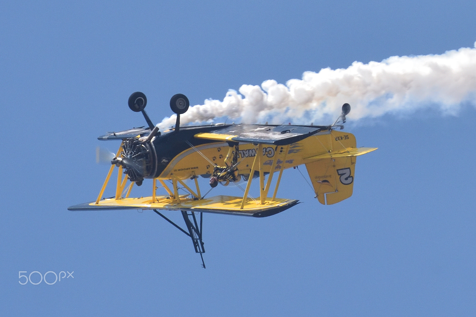 Nikon AF-S Nikkor 300mm F2.8G ED-IF VR sample photo. Walking on the sky... photography