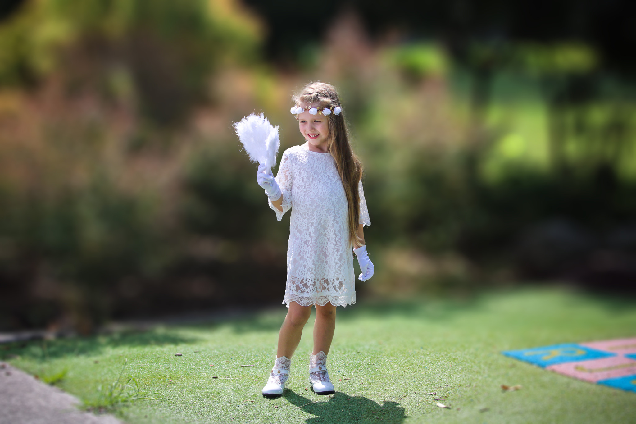 Canon EOS 750D (EOS Rebel T6i / EOS Kiss X8i) sample photo. Flower girl dress photography