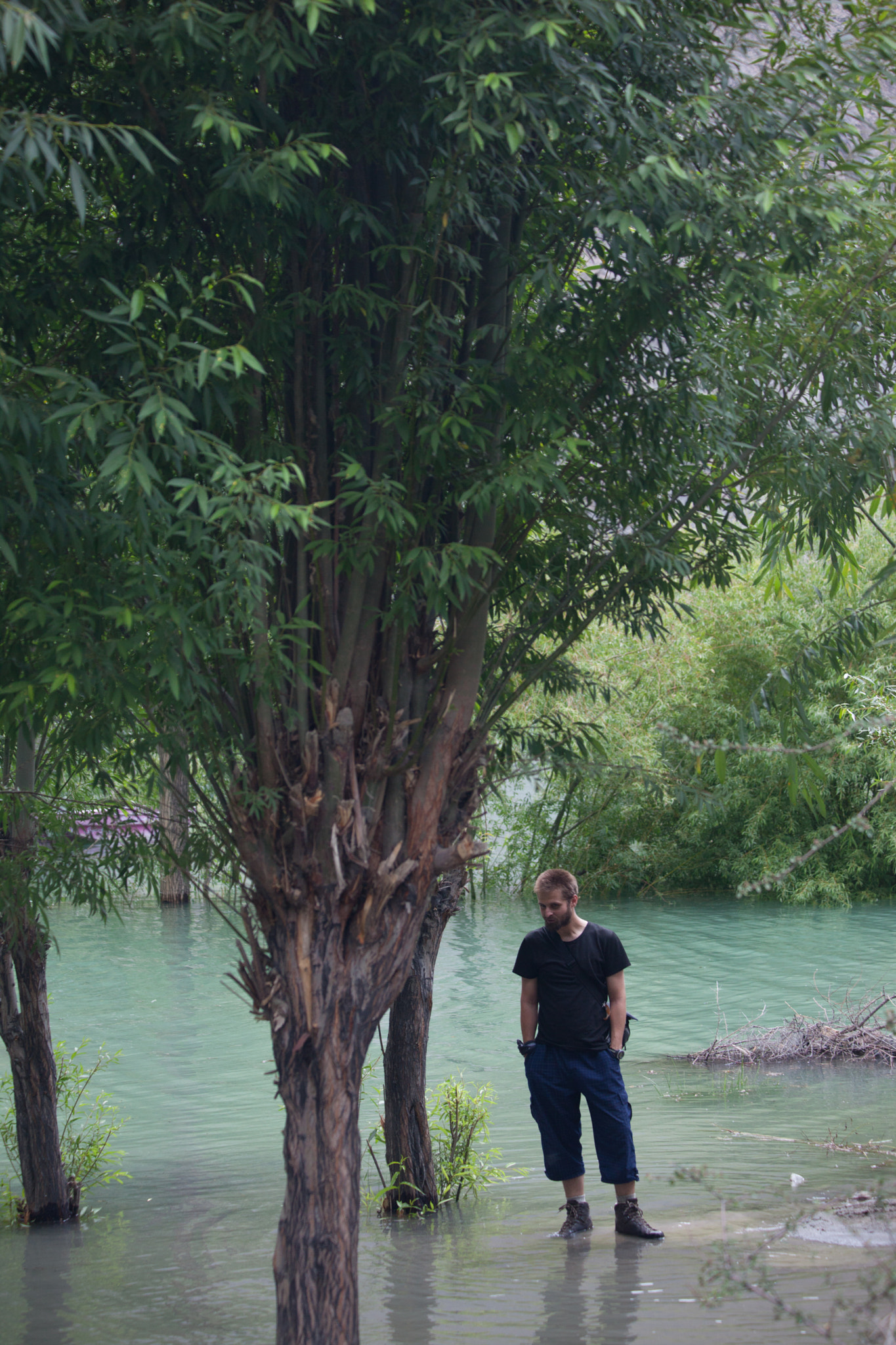 Canon EF 70-300mm F4-5.6 IS USM sample photo. Satpara lake photography