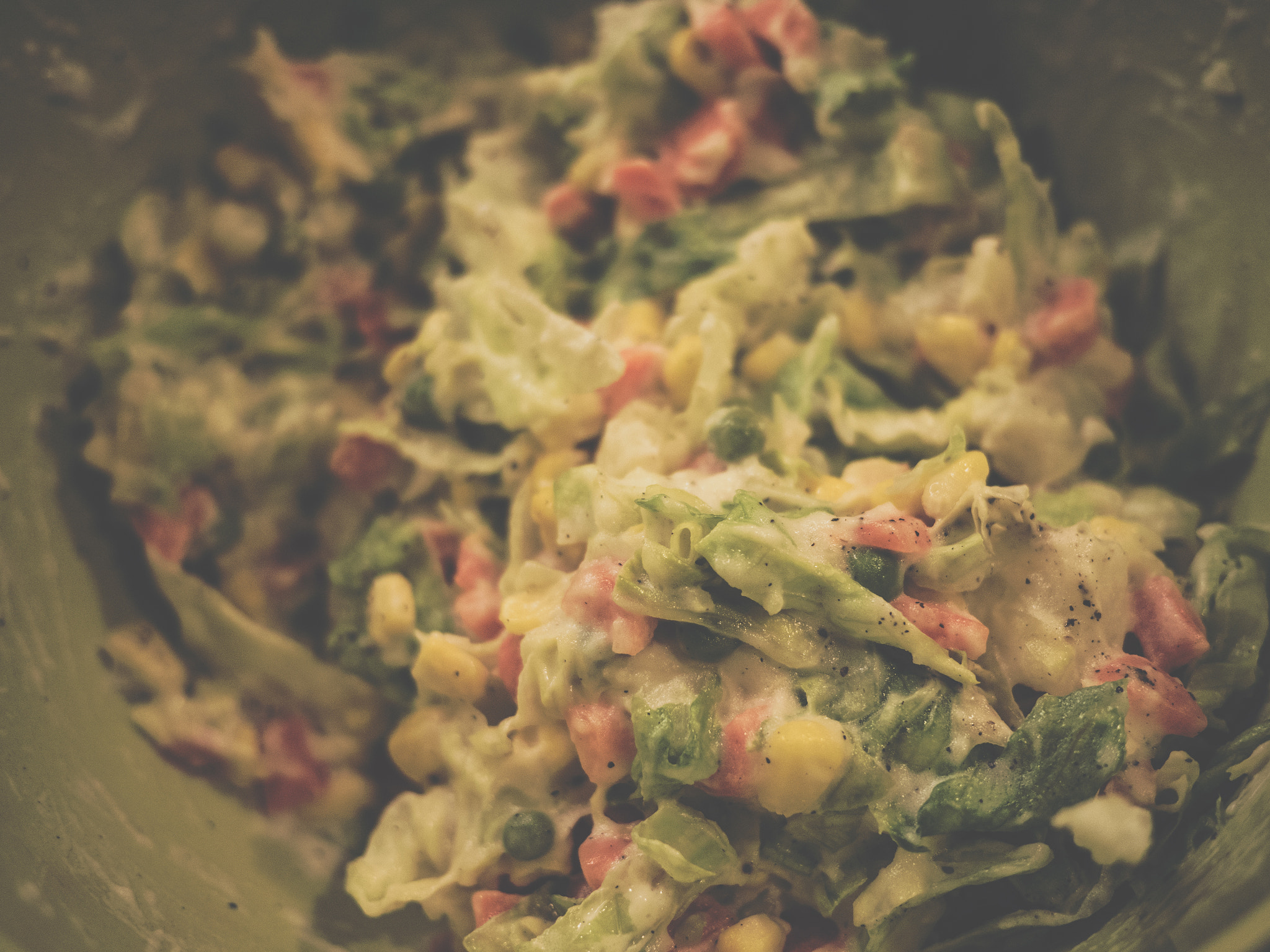 Olympus OM-D E-M5 II + LUMIX G 20/F1.7 II sample photo. Potato slaw photography