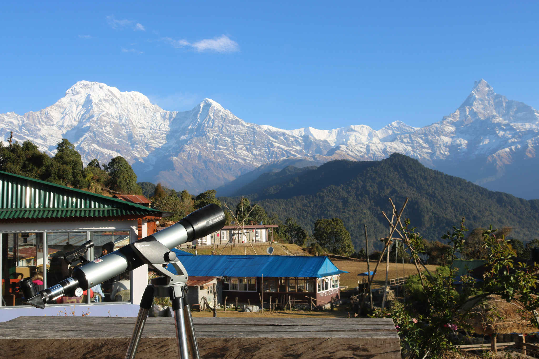 Canon EOS 750D (EOS Rebel T6i / EOS Kiss X8i) + Canon EF-S 18-55mm F3.5-5.6 IS II sample photo. Mt machhapuchhre from australian camp photography