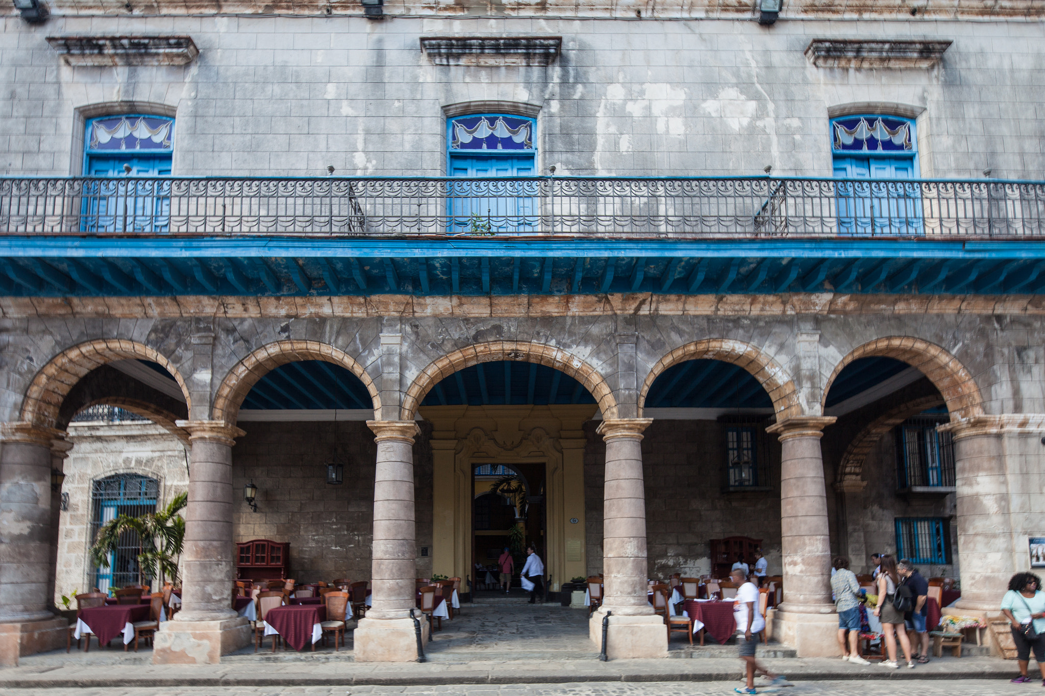 Canon TS-E 17mm F4L Tilt-Shift sample photo. Cuba photography