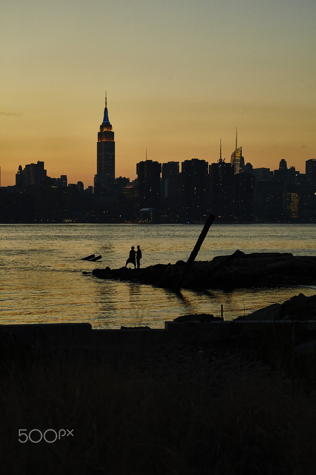 EF75-300mm f/4-5.6 sample photo. Stay a while photography