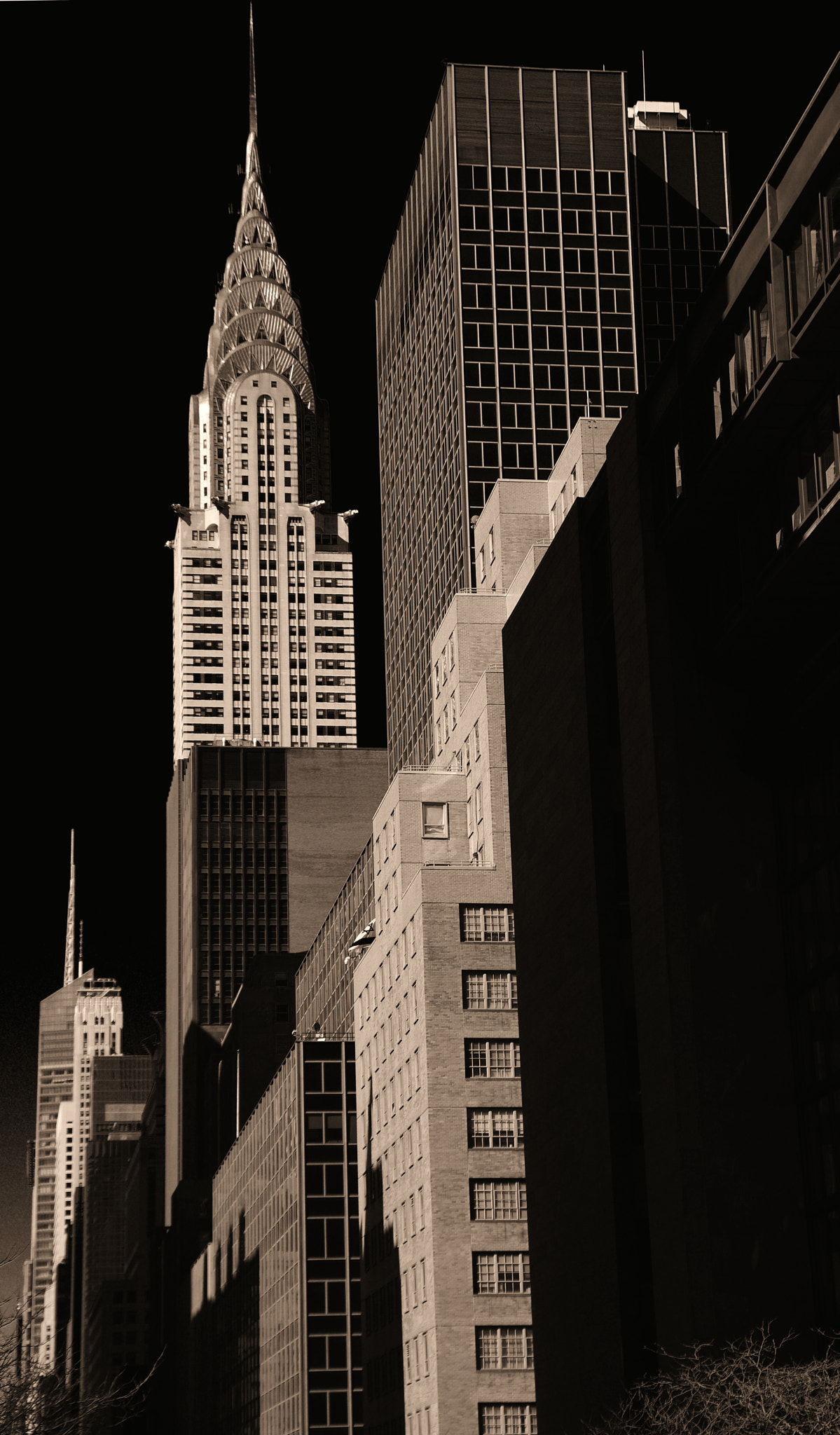 Pentax K-3 II sample photo. The chrysler and buildings on east 42 street photography