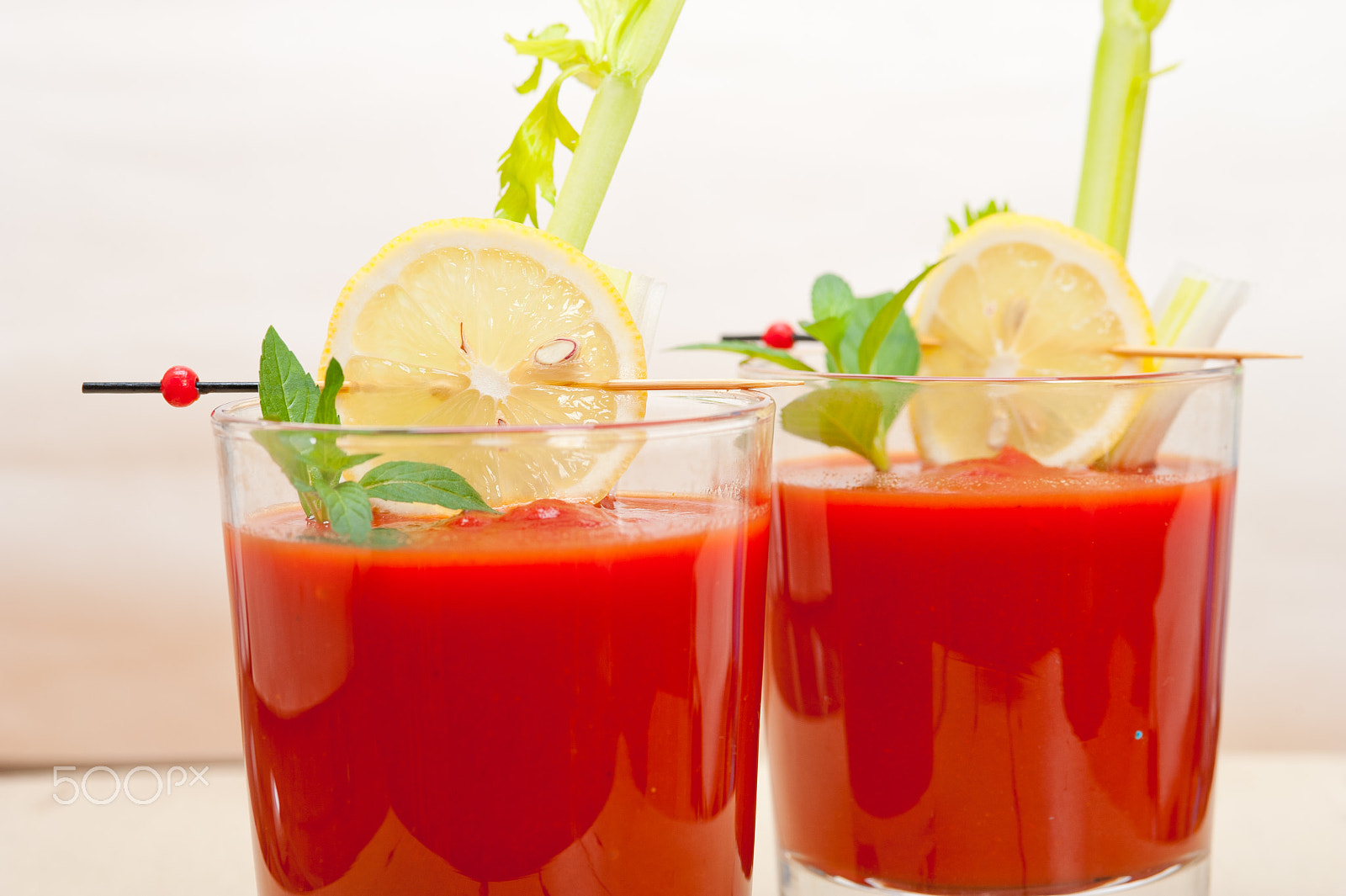 Nikon D700 + AF Micro-Nikkor 105mm f/2.8 sample photo. Fresh tomato juice photography