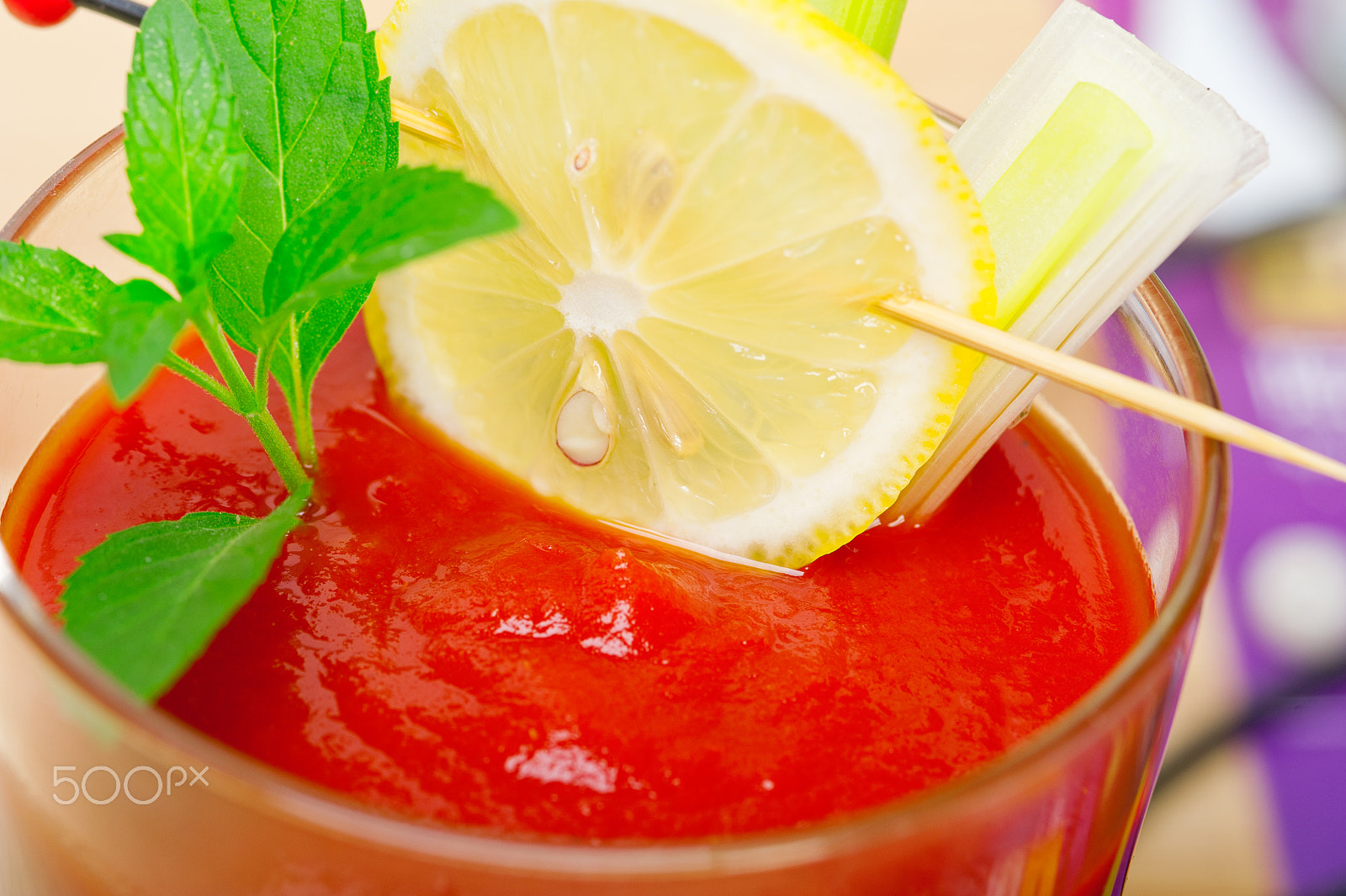 Nikon D700 + AF Micro-Nikkor 105mm f/2.8 sample photo. Fresh tomato juice photography