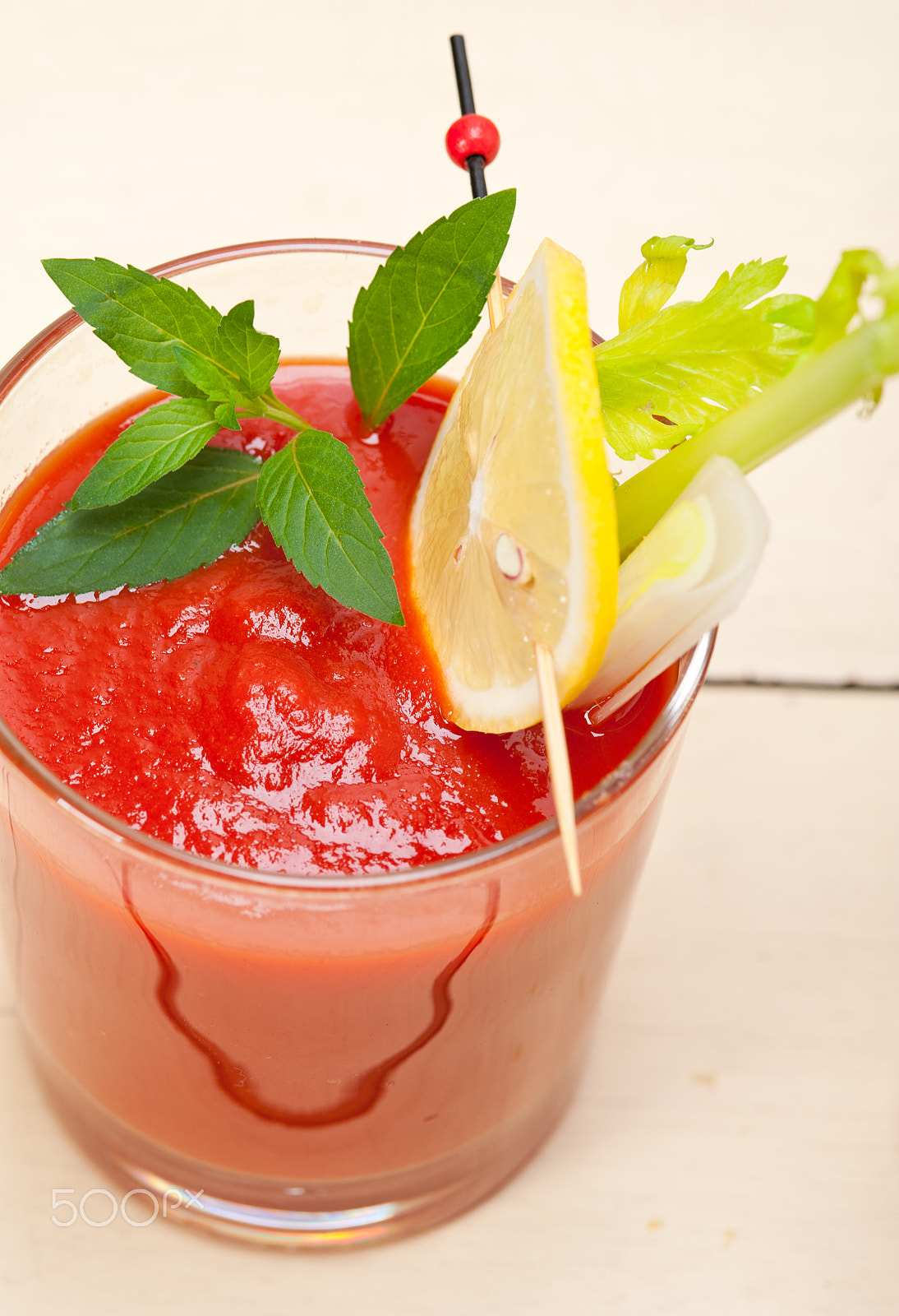 Nikon D700 sample photo. Fresh tomato juice photography