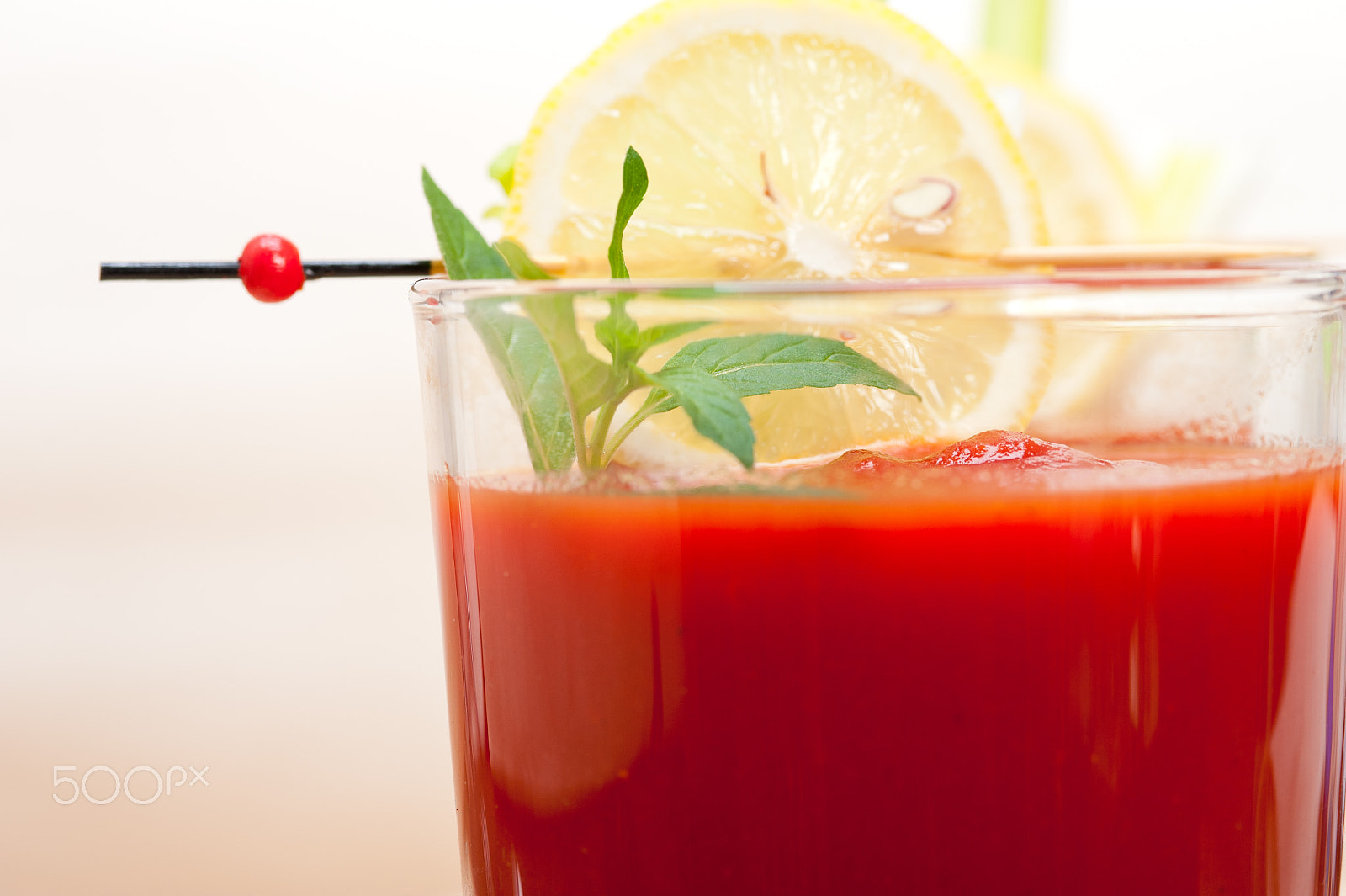 Nikon D700 sample photo. Fresh tomato juice photography