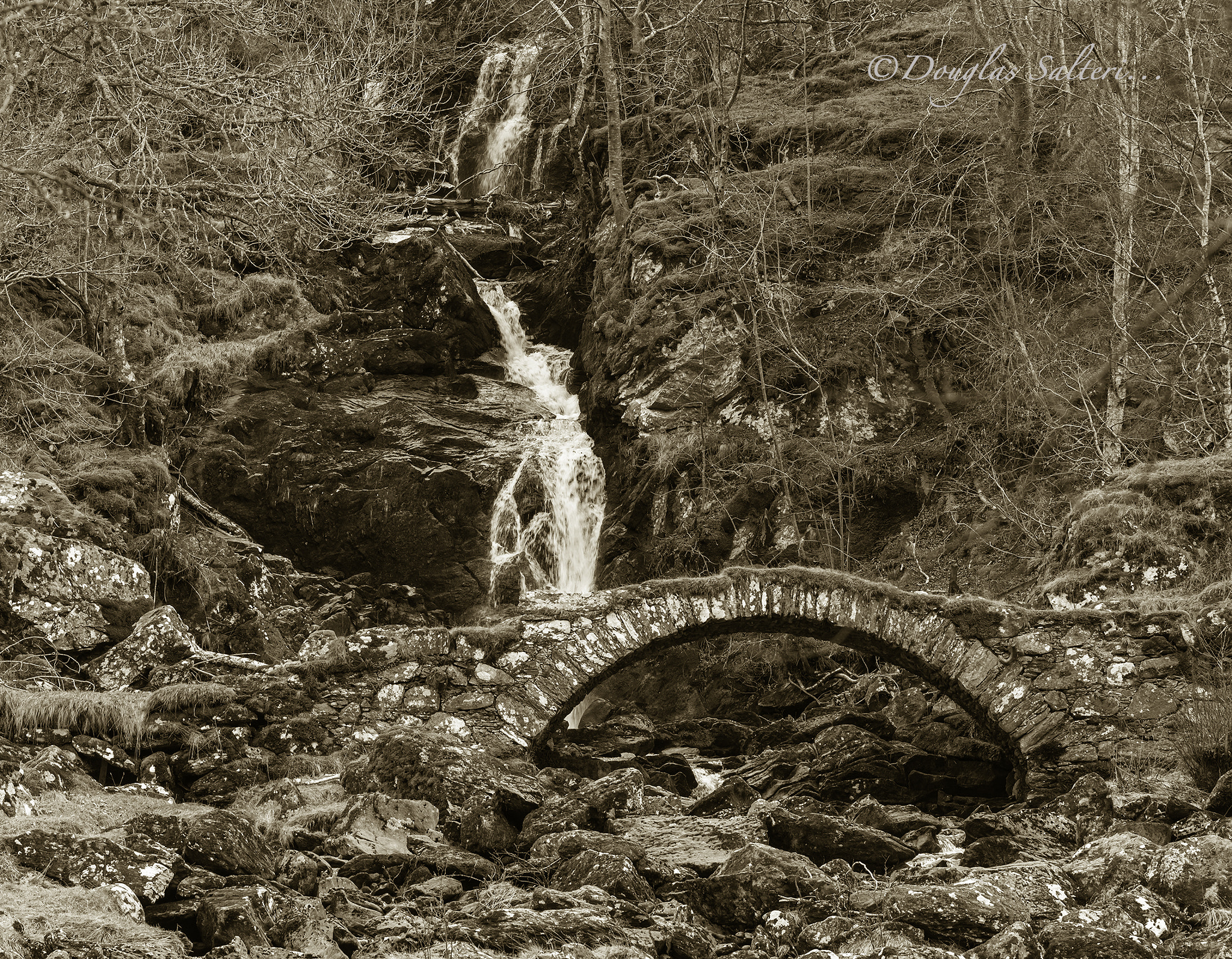 Nikon AF-S Nikkor 70-200mm F4G ED VR sample photo. Packhorse bridge... photography