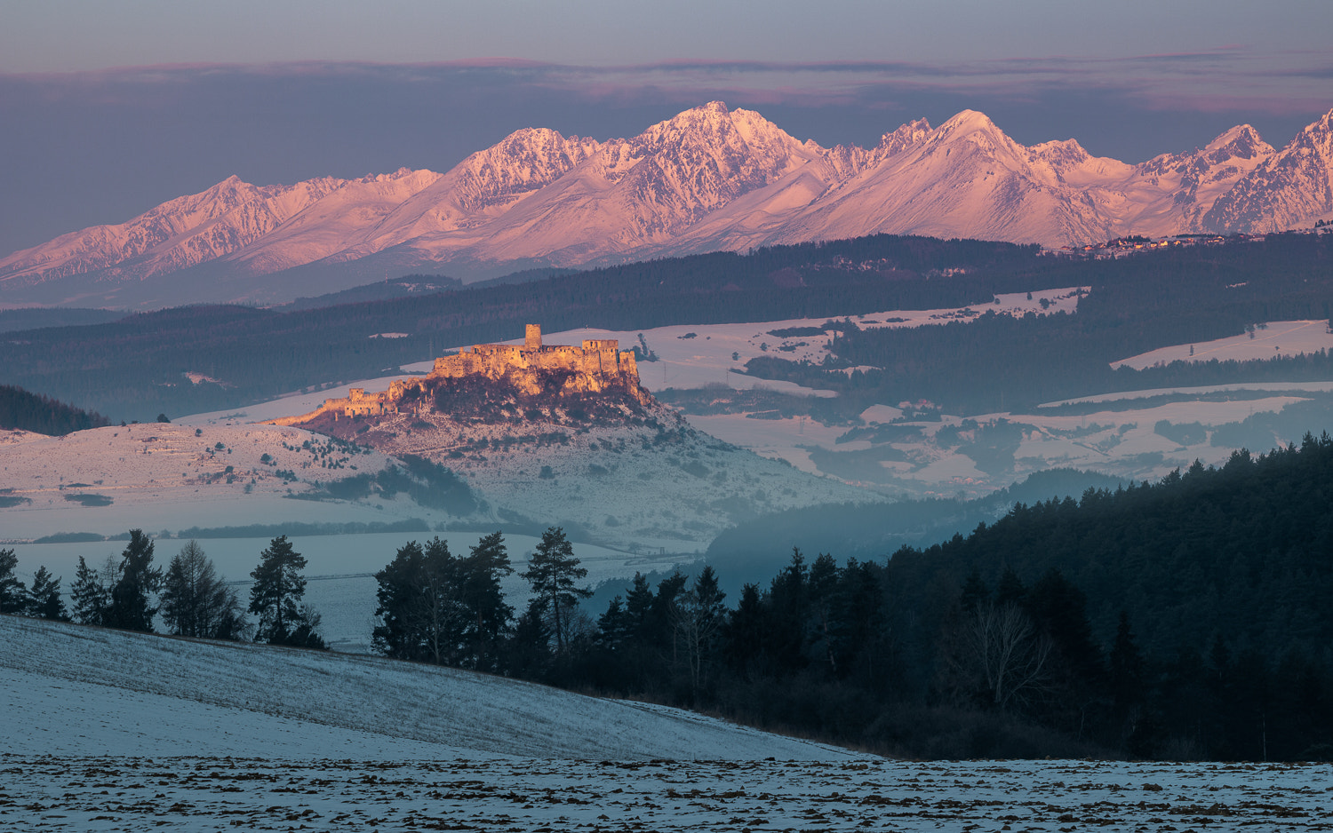 Canon EOS 760D (EOS Rebel T6s / EOS 8000D) sample photo. The spiš castle photography