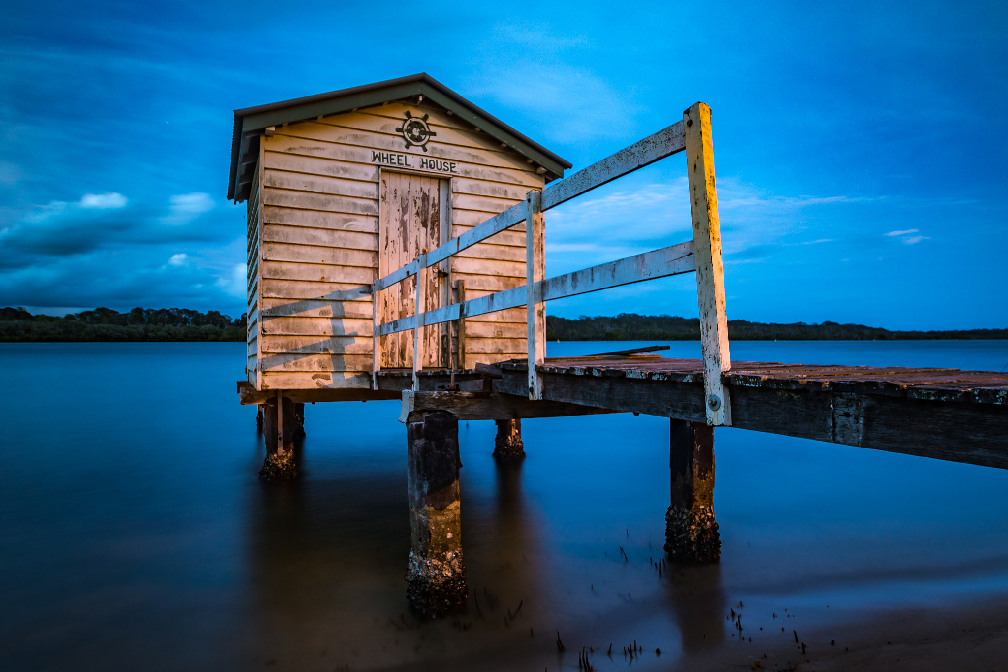 Sigma 10-20mm F3.5 EX DC HSM sample photo. Jetty blues photography