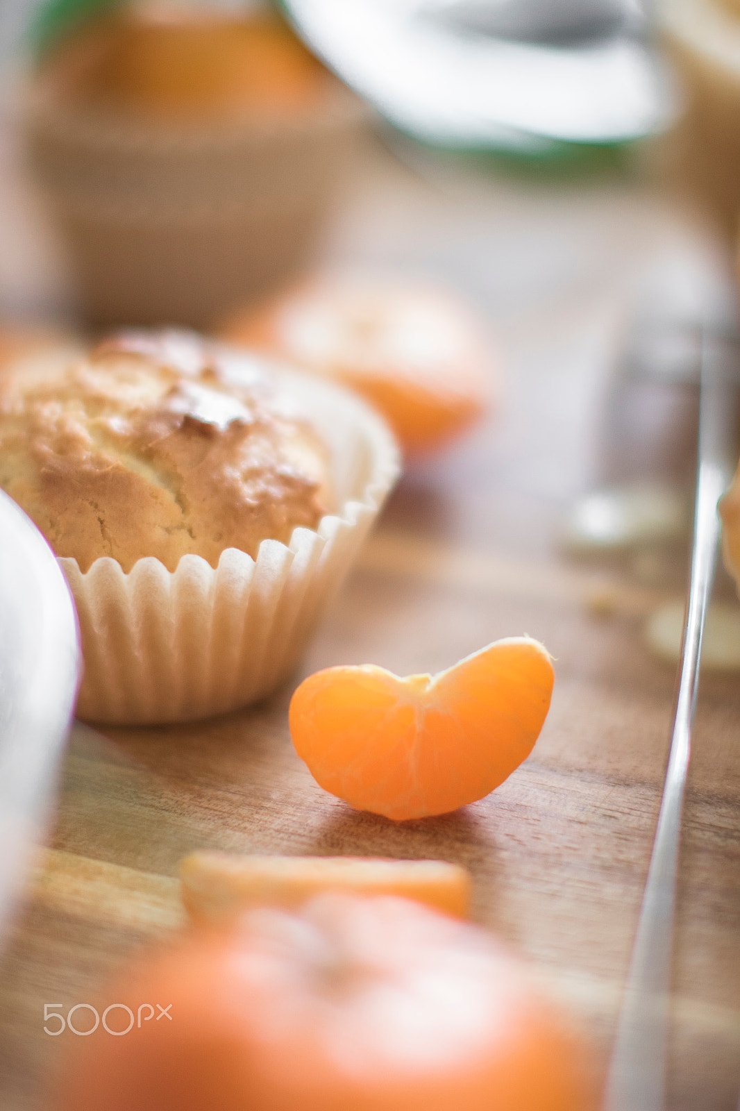 Canon EOS 7D Mark II + Canon EF 50mm F1.2L USM sample photo. Tangerine muffins photography