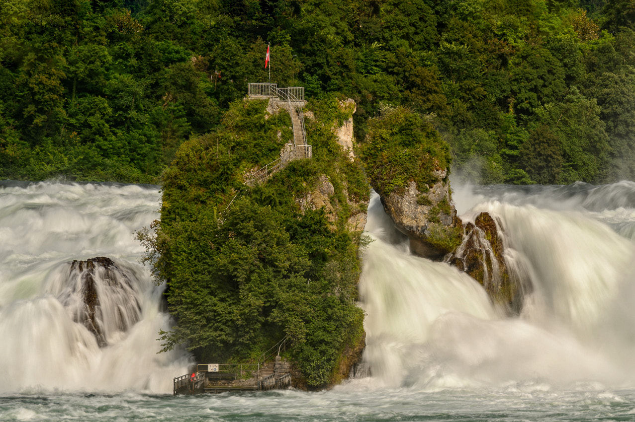 Nikon AF-S Nikkor 24-120mm F4G ED VR sample photo. Waterfall photography