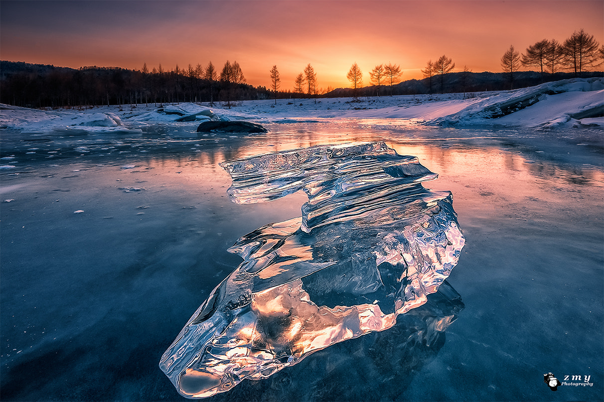 Nikon D3X sample photo. Burning blue ice photography