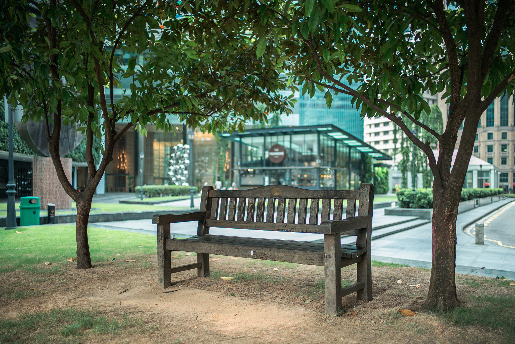 Summilux-M 1:1.4/28 ASPH. sample photo. Bench for two photography