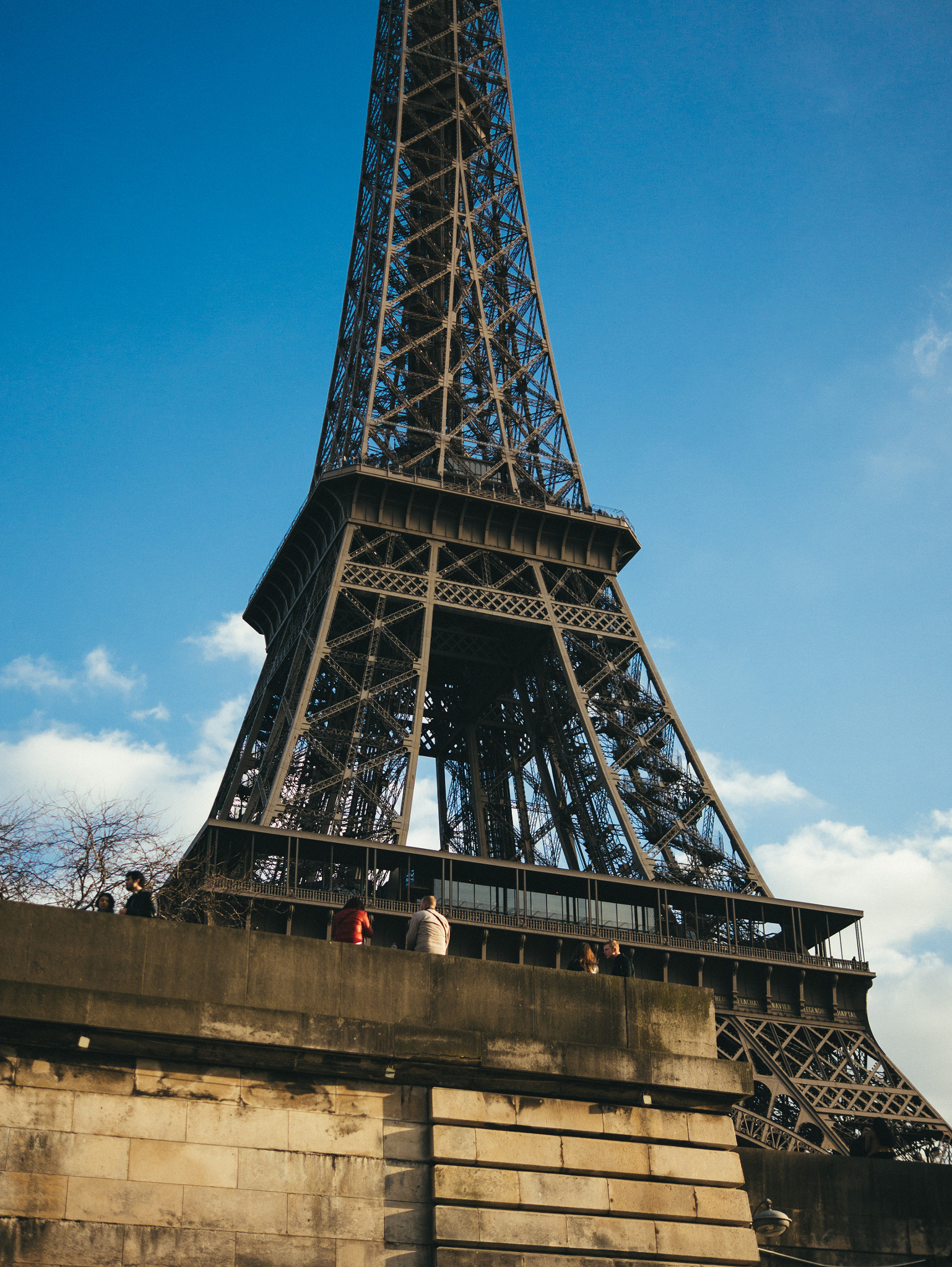 Panasonic Leica DG Summilux 25mm F1.4 II ASPH sample photo. Dear eiffel photography