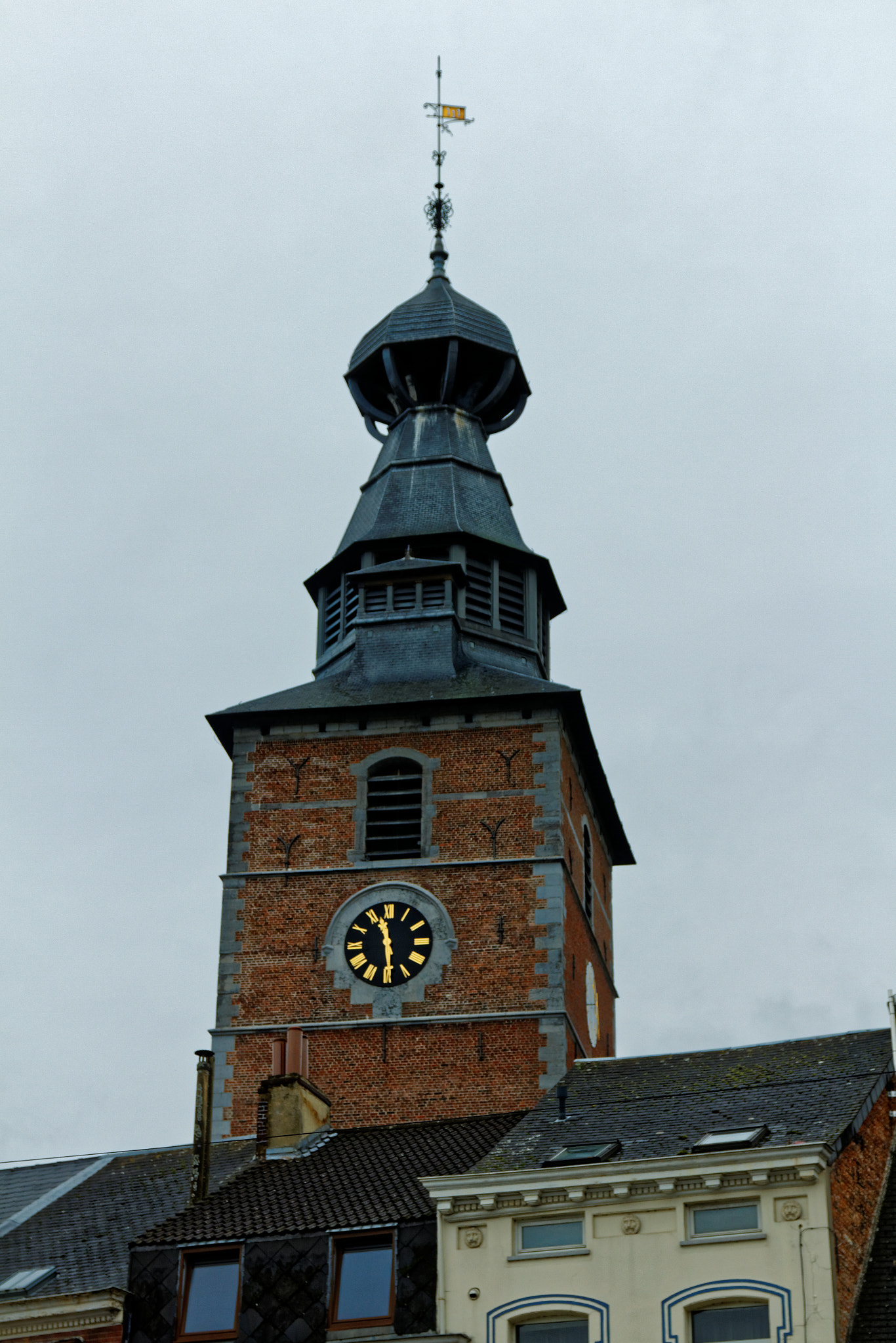 Sigma 17-70mm F2.8-4 DC Macro OS HSM sample photo. Le beffroi de gembloux photography