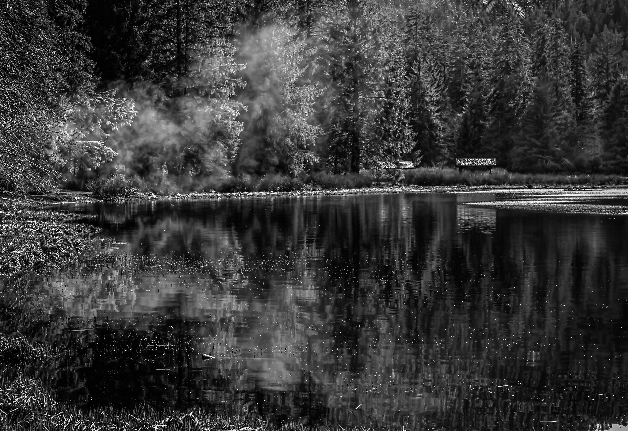 Canon EOS 1100D (EOS Rebel T3 / EOS Kiss X50) sample photo. Snowy reflections photography