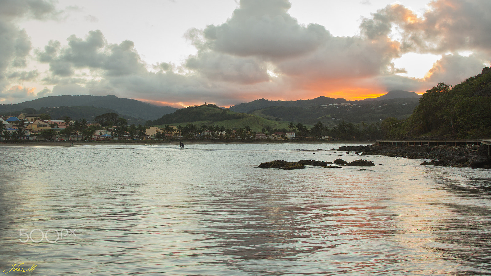 Sigma 18-50mm f/3.5-5.6 DC sample photo. Sunset et tombolo photography