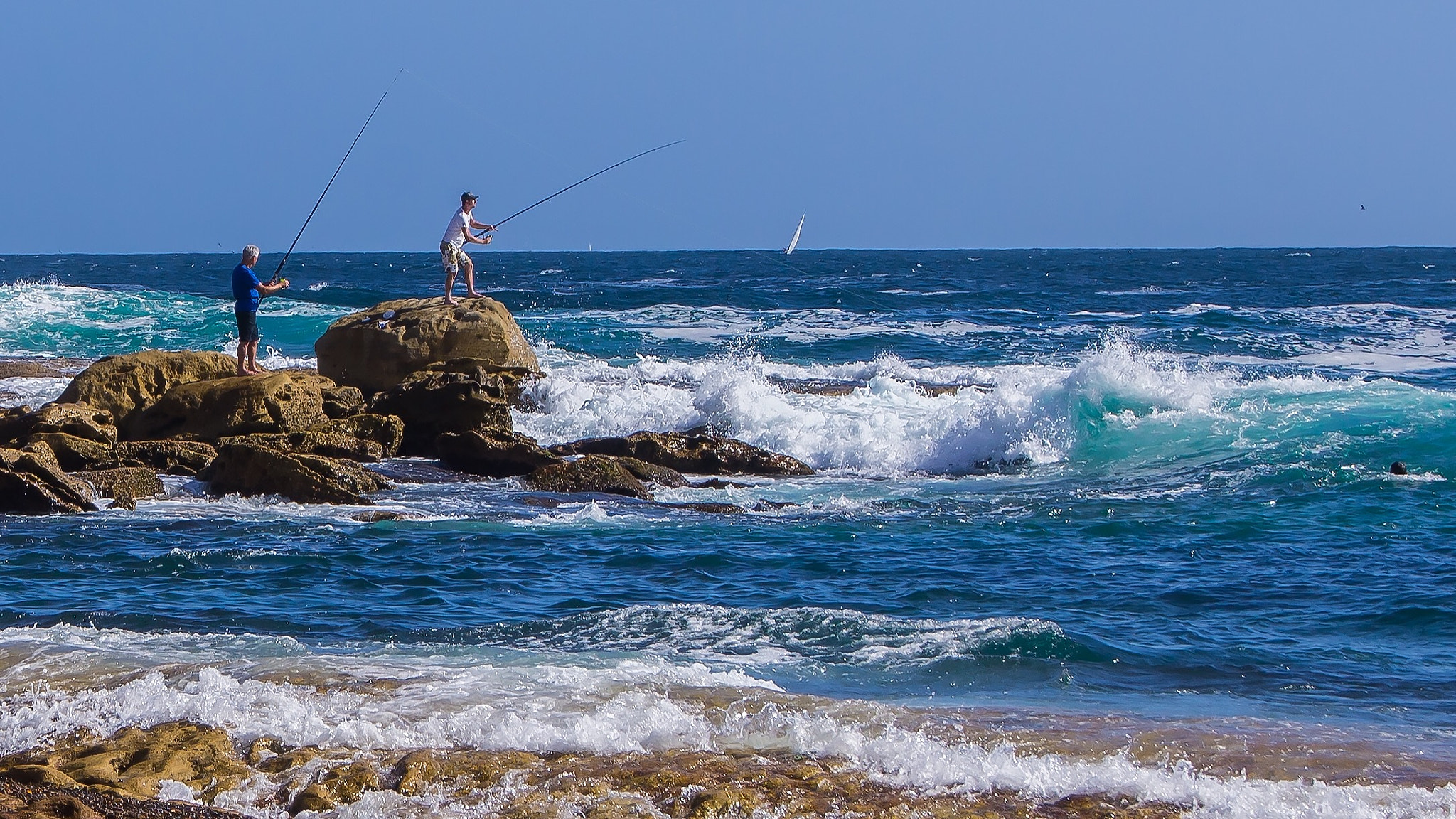 Sony SLT-A33 sample photo. Sydney-bondi beach photography