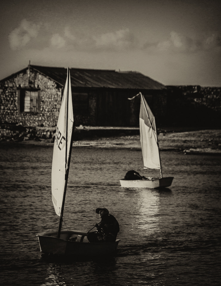 Sigma 18-250mm F3.5-6.3 DC OS HSM sample photo. Sea sports photography