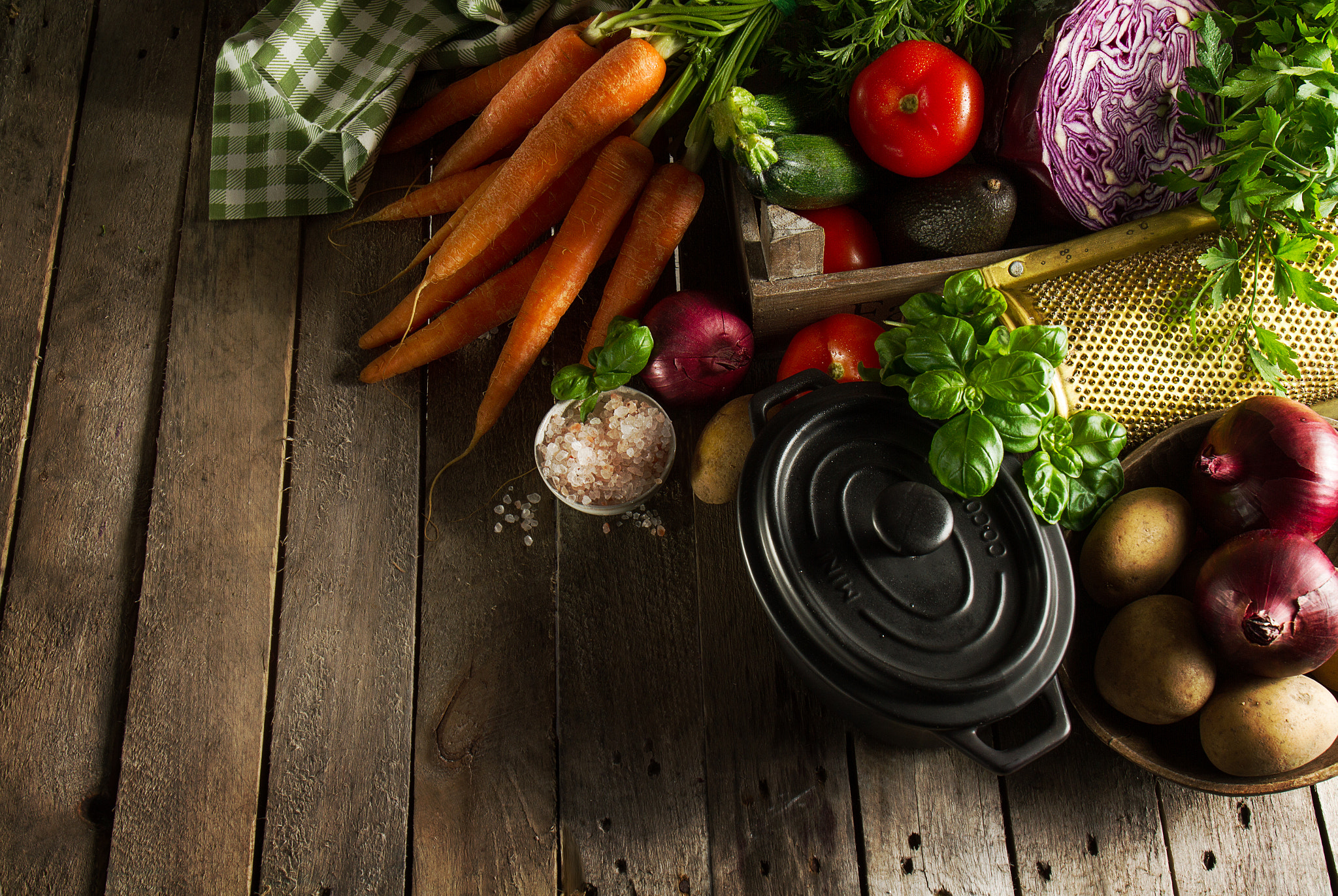 Canon EF 24-70mm F4L IS USM sample photo. Cooking healthy vegetable detox concept with various vegetables, photography