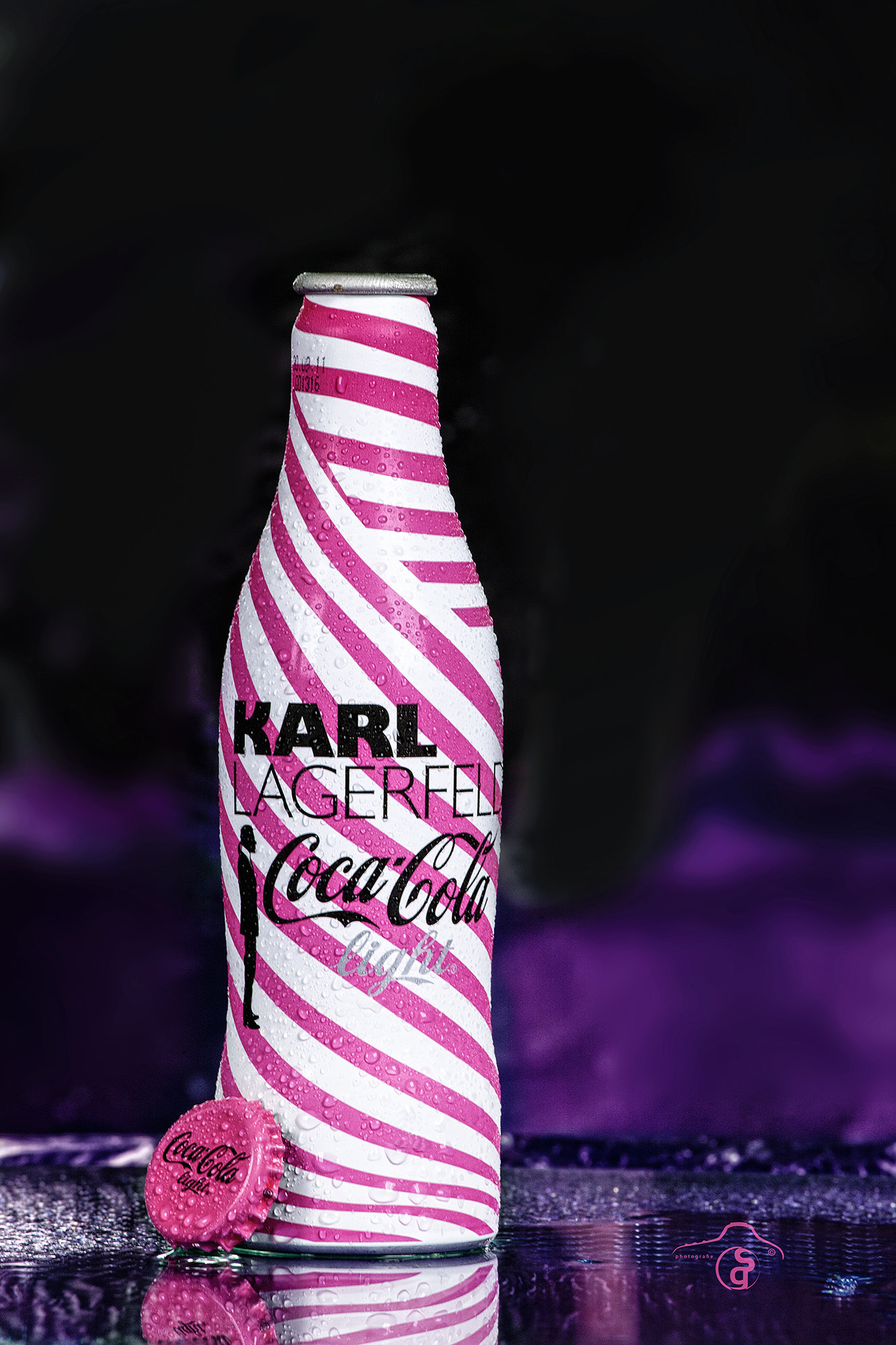 Canon EOS-1Ds Mark III sample photo. Cola light by karl lagerfeld photography
