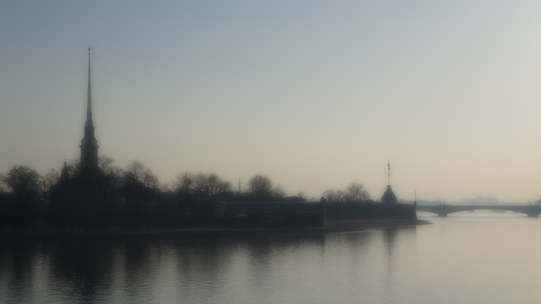 Sony FE 28-70mm F3.5-5.6 OSS sample photo. Too early...  photography