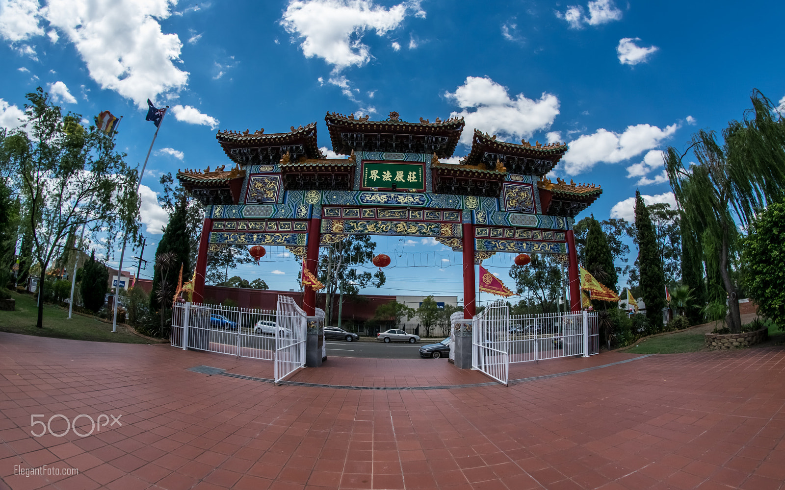 Nikon D5300 + Samyang 8mm F3.5 Aspherical IF MC Fisheye sample photo. Mingyue lay buddhist temple photography