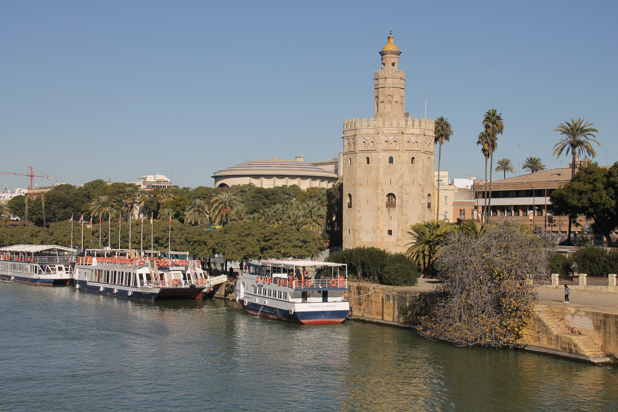 Sigma 18-250mm F3.5-6.3 DC OS HSM sample photo. Sevilla photography