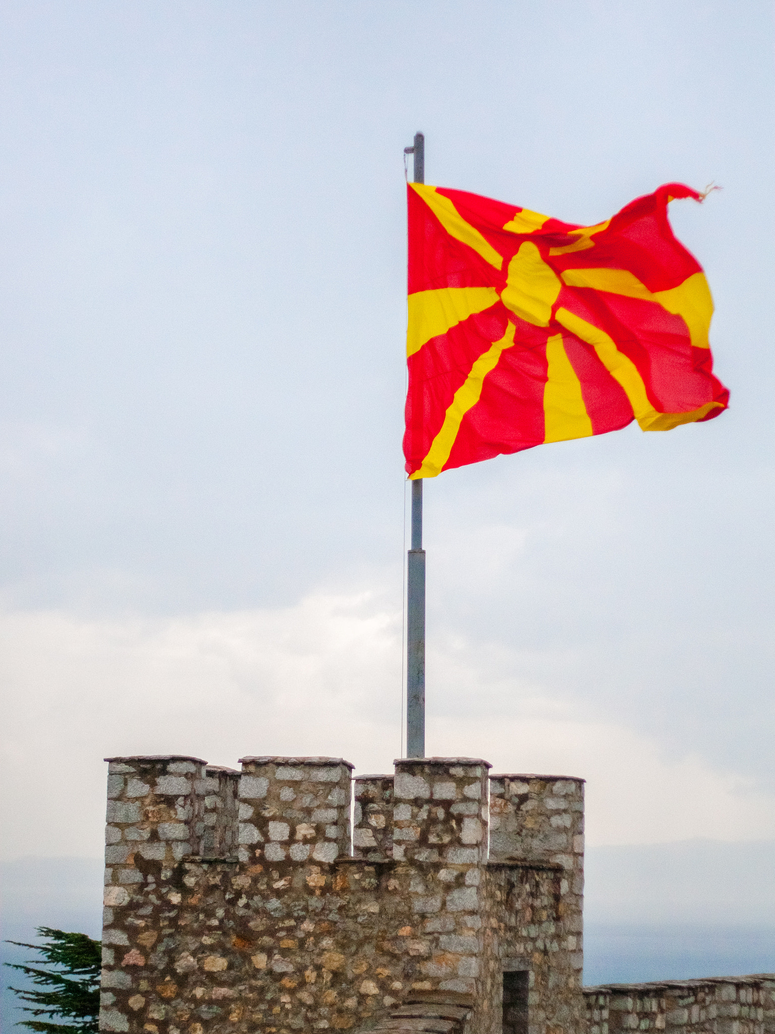 Canon EOS 30D + Canon EF 50mm f/1.8 sample photo. Flag of macedonia on the top of samuel's fortress tower, ohrid photography