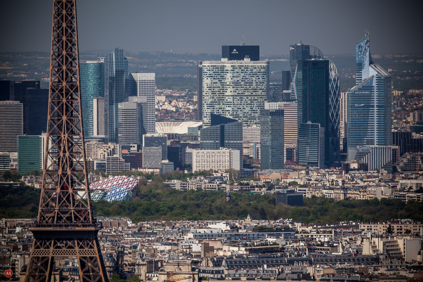 Canon EOS 5D Mark II + Canon EF 70-200mm F2.8L IS II USM sample photo. Paris skyscrapers photography