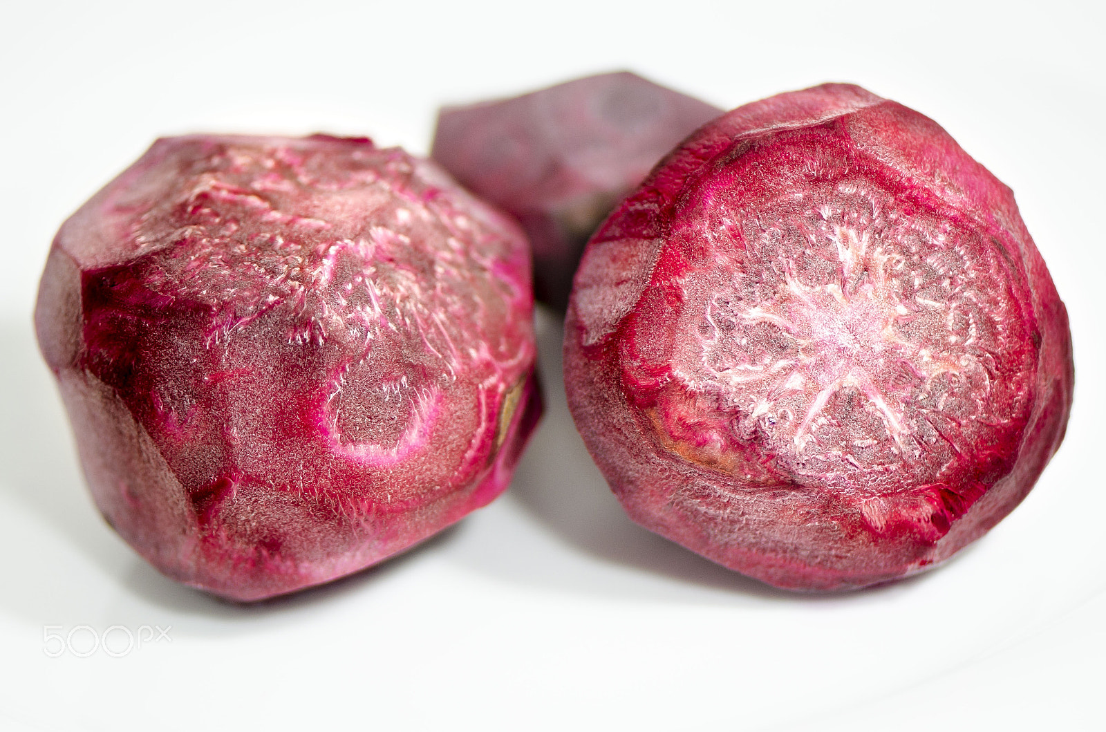 Nikon AF-S Micro-Nikkor 105mm F2.8G IF-ED VR sample photo. Beetroot photography