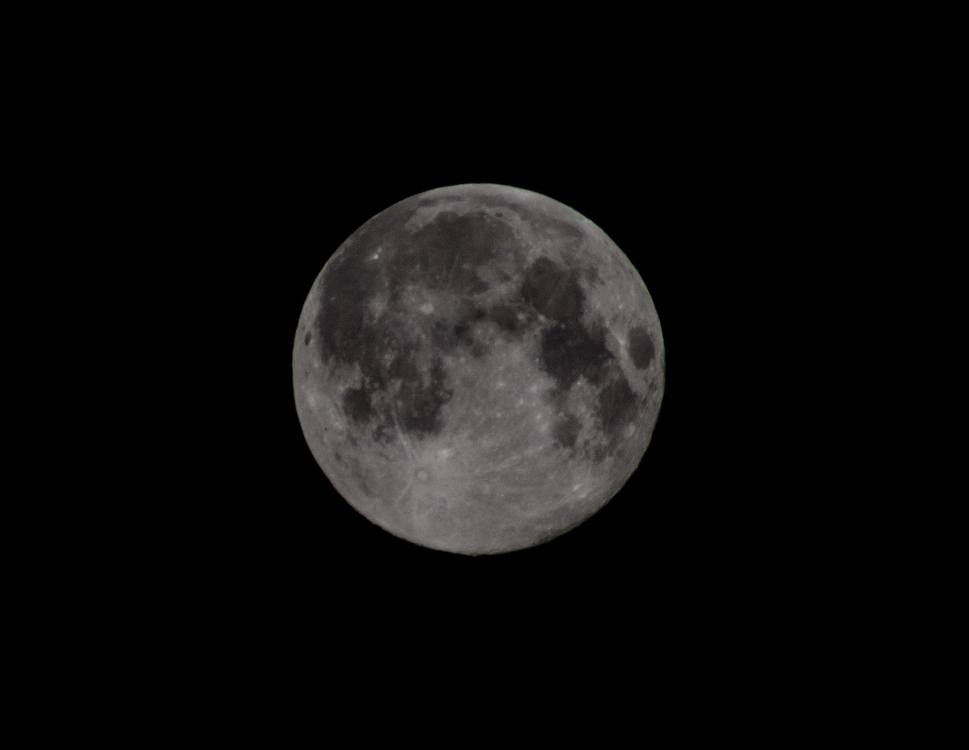 Canon EOS 450D (EOS Rebel XSi / EOS Kiss X2) sample photo. The moon photography