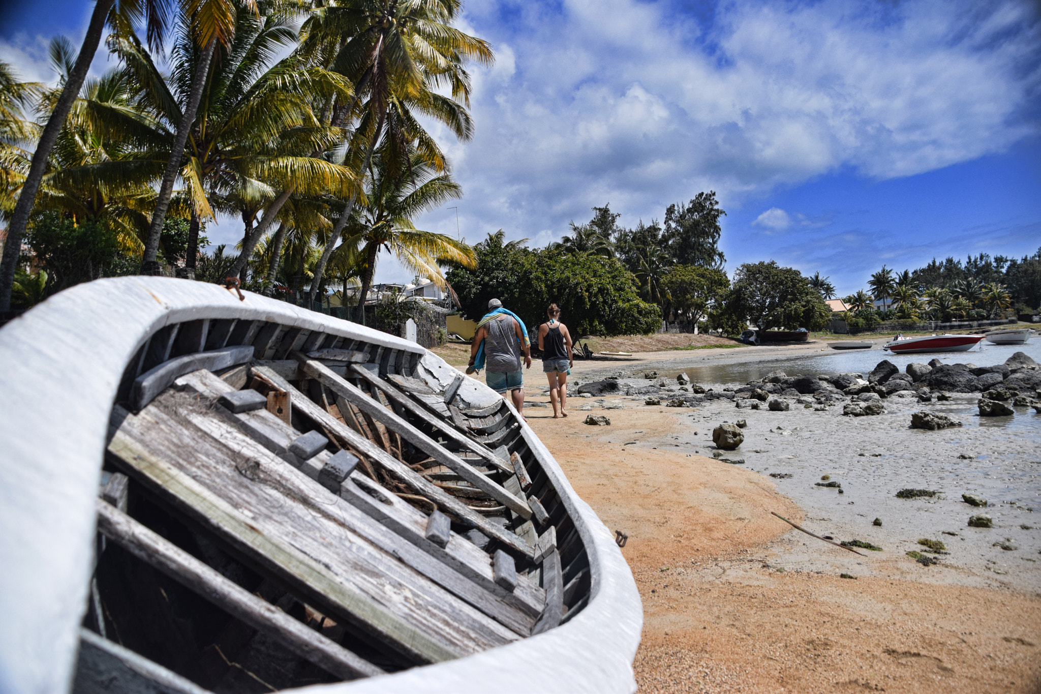 Sigma 18-200mm F3.5-6.3 DC sample photo. Marooned..i wish! photography