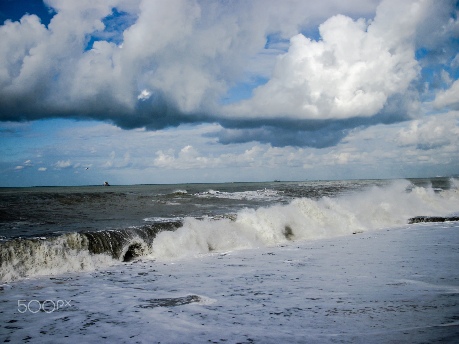 Canon PowerShot A2100 IS sample photo. Black sea.storm.sochi photography