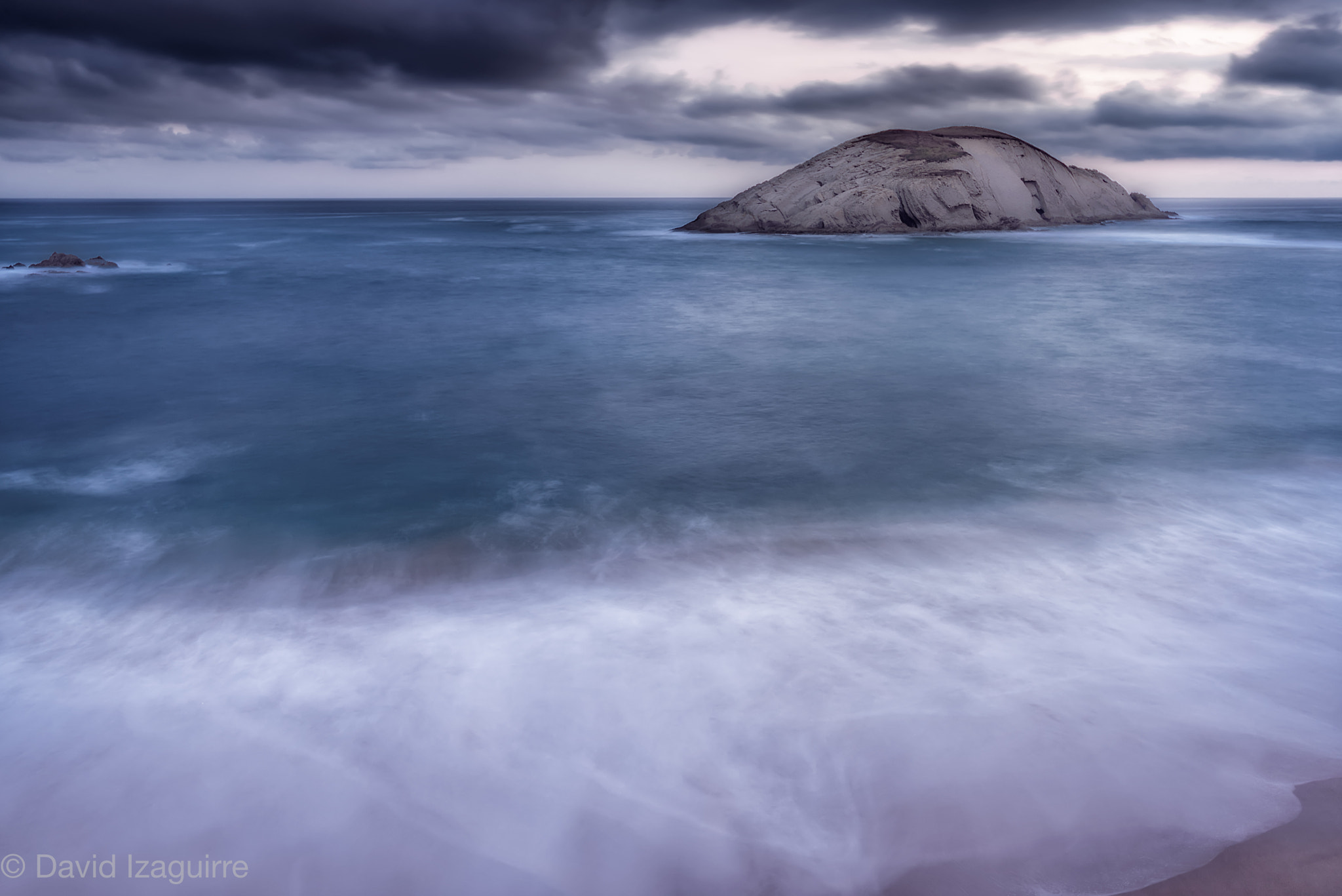 Nikon AF-S Nikkor 18-35mm F3.5-4.5G ED sample photo. La isla photography