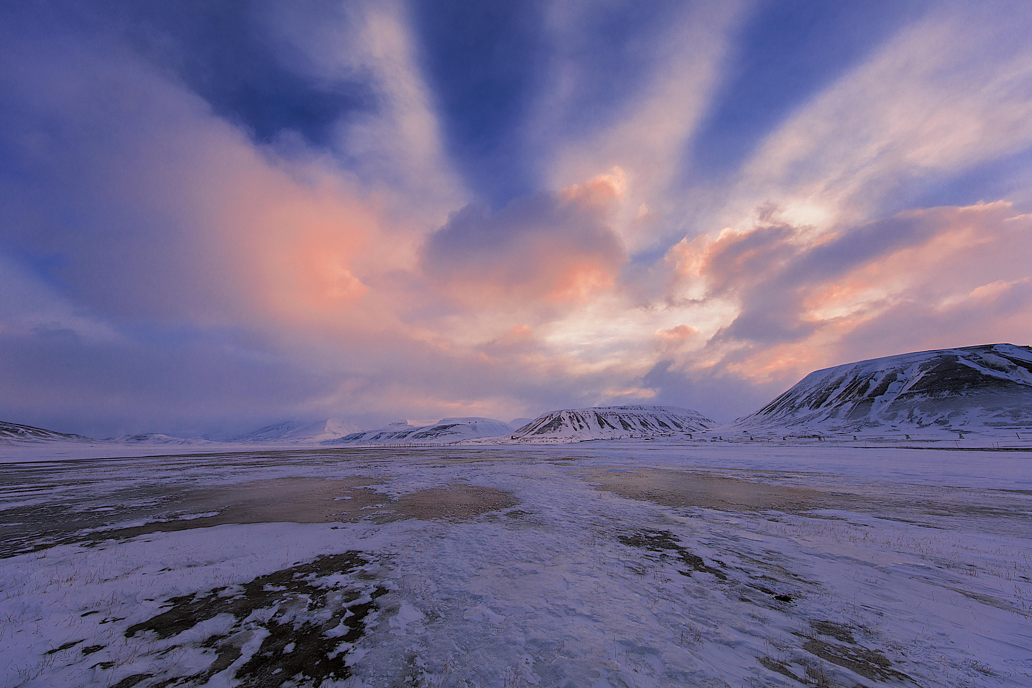 Canon EOS 5DS + Canon EF 11-24mm F4L USM sample photo. Burning clouds photography