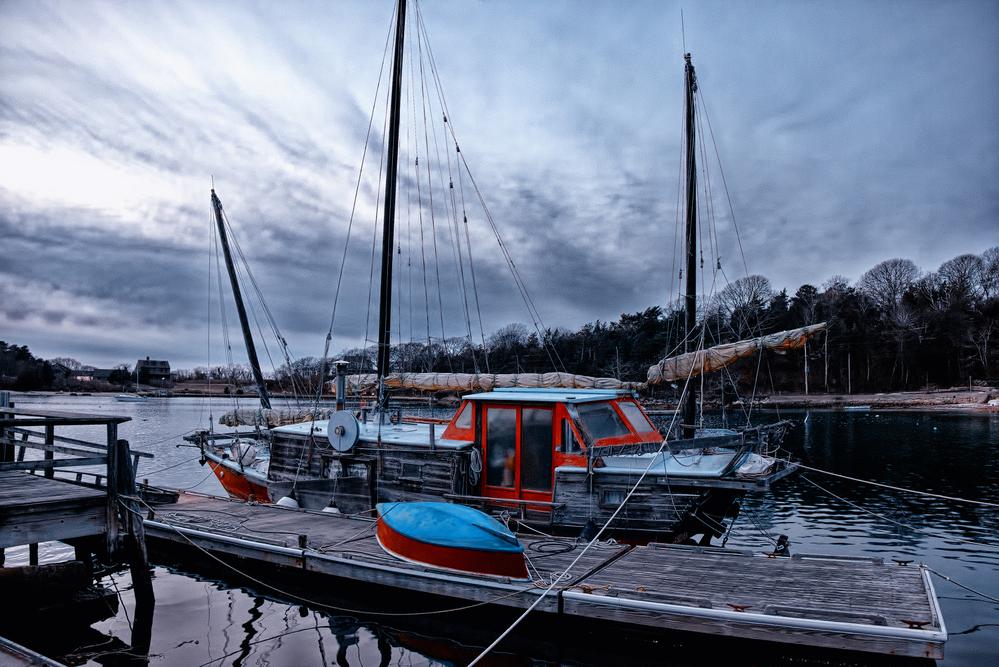 Fujifilm XC 16-50mm F3.5-5.6 OIS sample photo. Quissett dusk photography