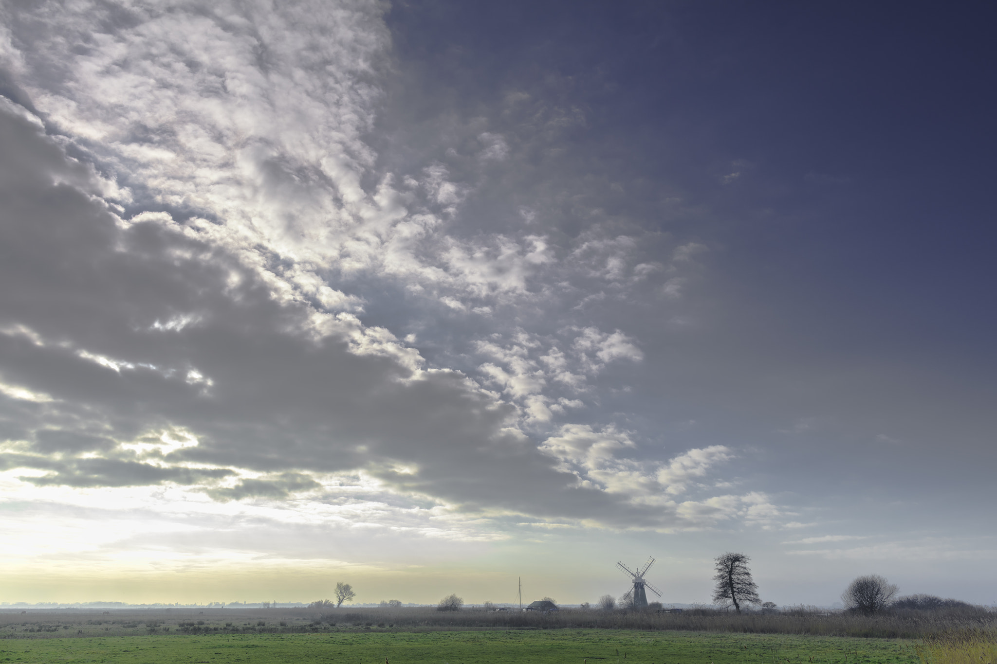 Canon EOS 5DS sample photo. Winter sunset over thurne photography