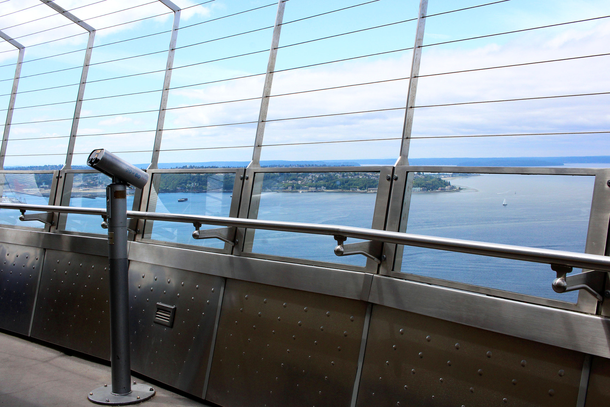 Canon EF-S 24mm F2.8 STM sample photo. View from top of the space needle photography