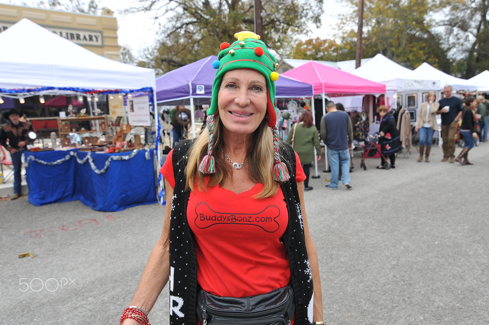 Nikon D3 sample photo. Doggie lady photography