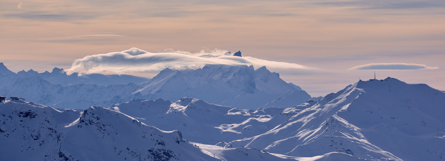Canon EF 70-200mm F4L IS USM sample photo. Winter sunset in val thorens photography